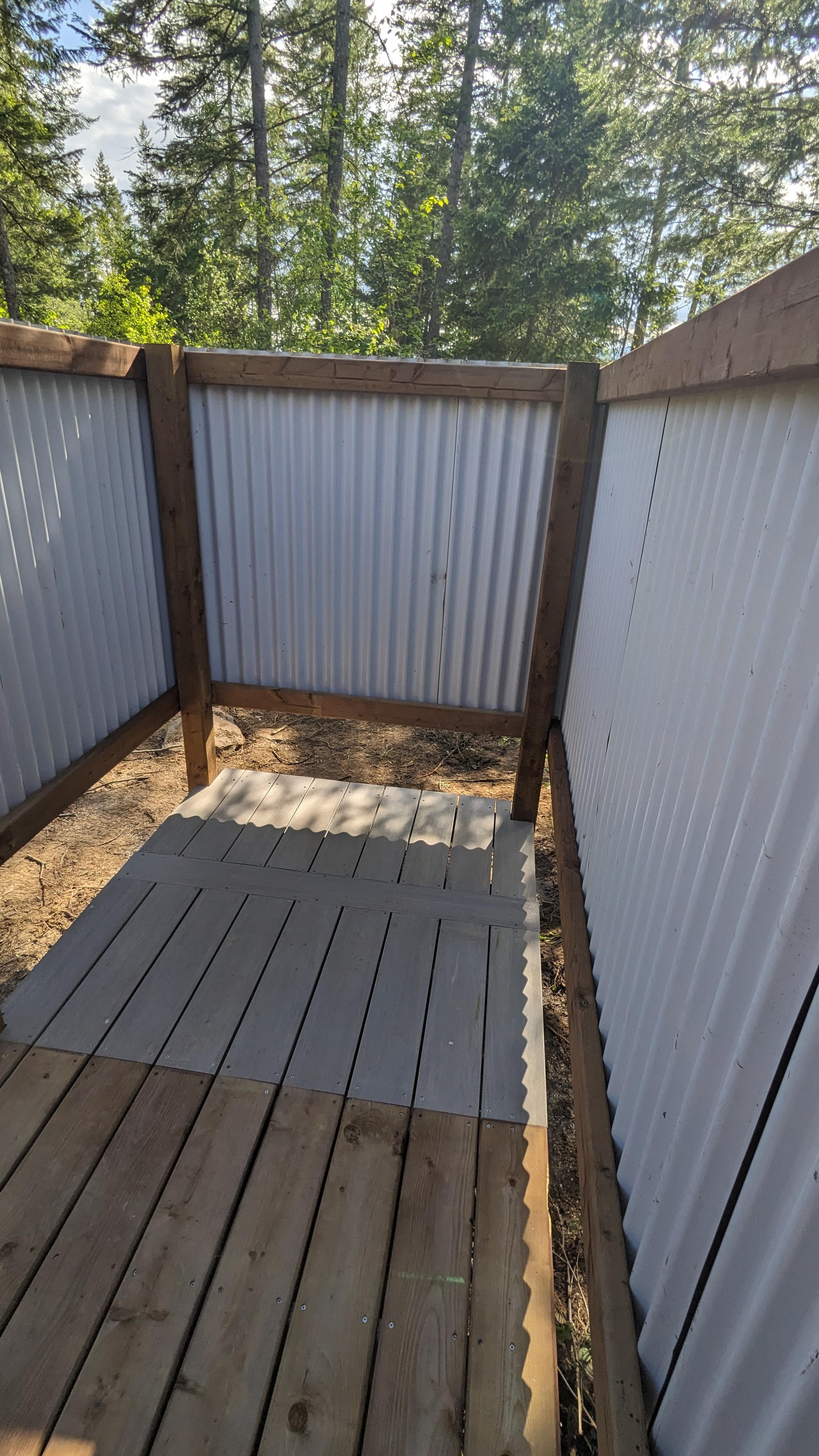 Side view of the outdoor shower enclosure